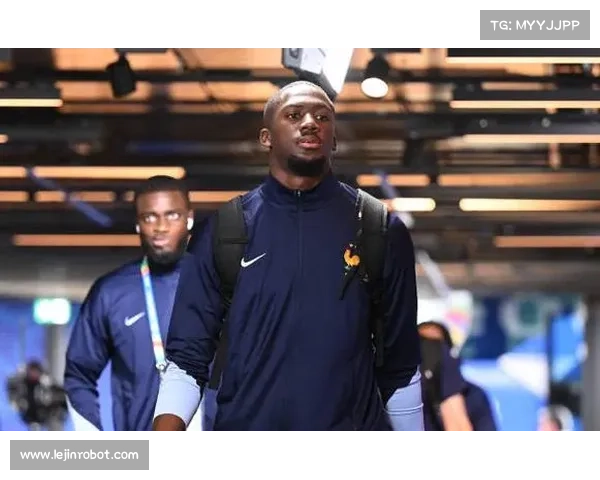 如何构建以萨利巴、乌帕与楚阿梅尼为核心的铁三角阵容