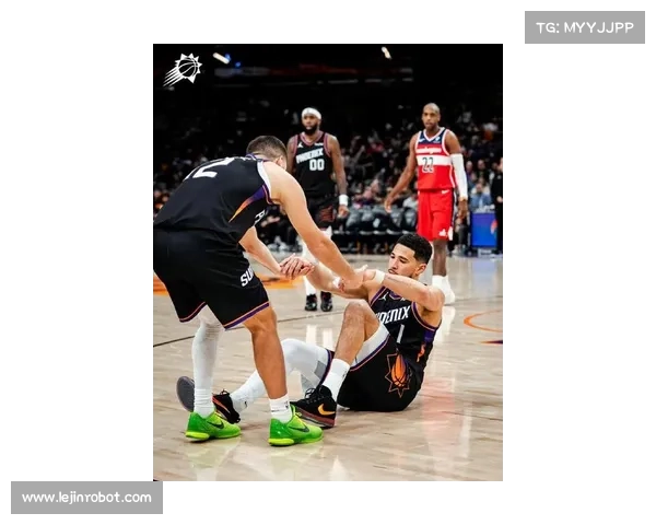 布克在赛场上的强力对手分析与未来挑战展望